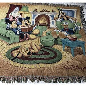Disney Mickey and Friends Throw Blanket Collectible 50x60"